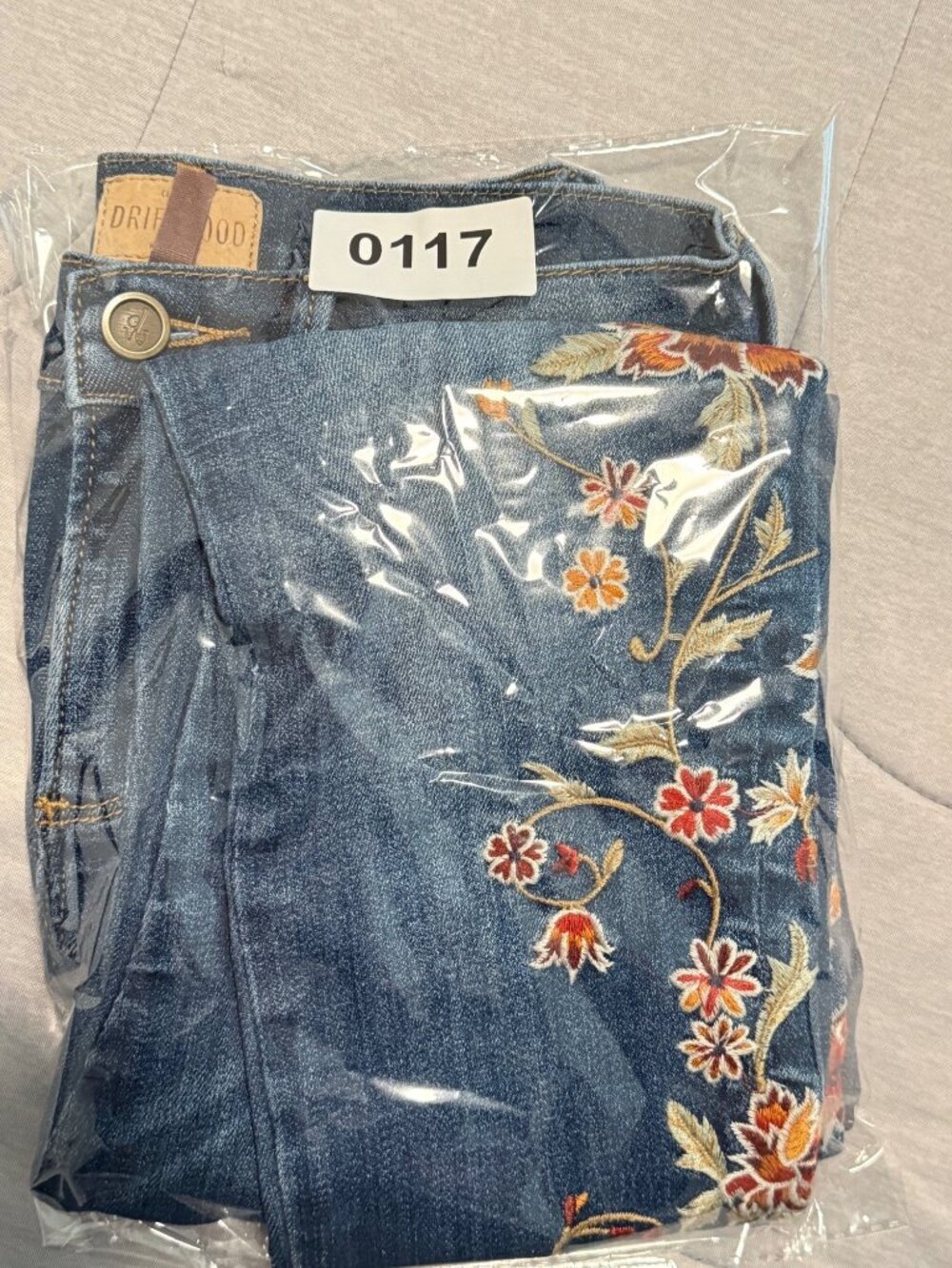 Driftwood Womens Jackie Embroidered Skinny Jeans W24 L29 Classic Fit Floral - Picture 15 of 15